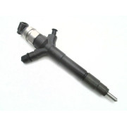 Wtryskiwacz Denso JOHN DEERE RE530361