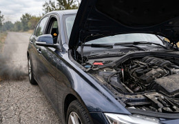 Jakie symptomy wskazują na usterkę czujnika ciśnienia w kolektorze dolotowym